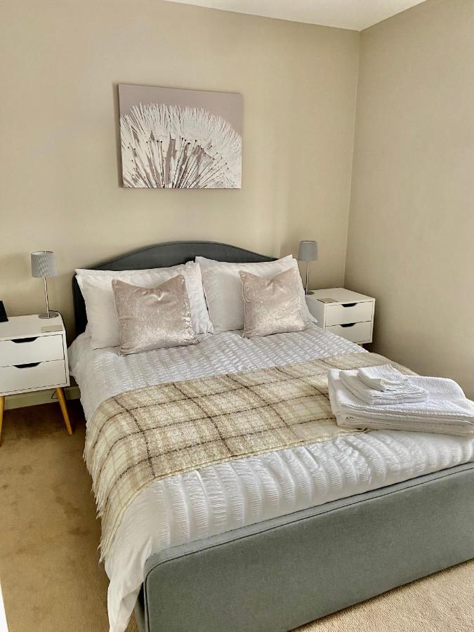 Lovely 2 Bedroom, 2 Bathroom House With Parking. 플리머스 외부 사진